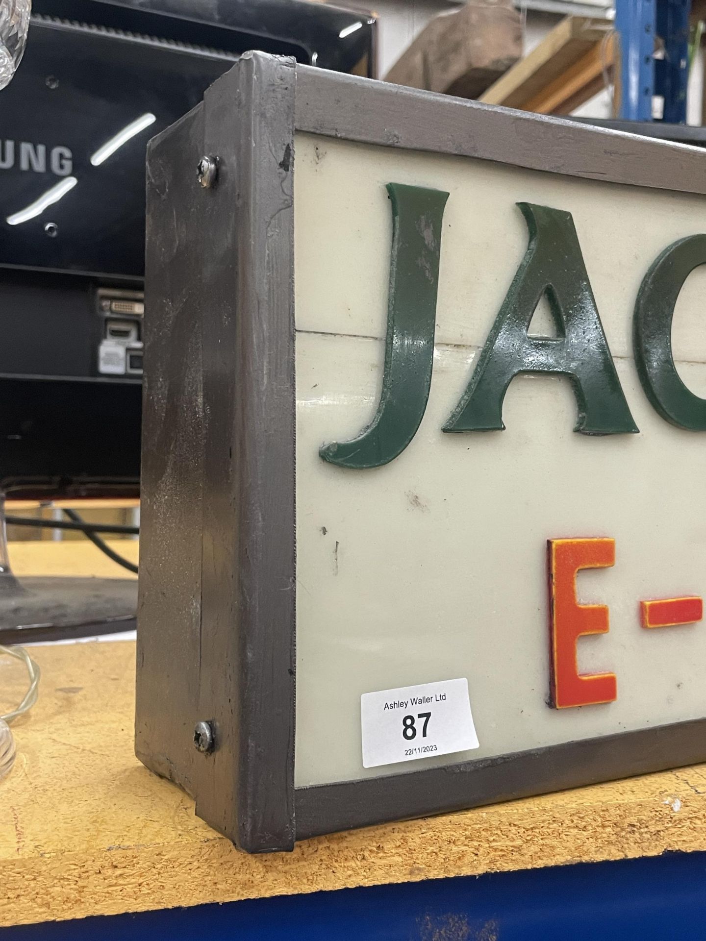 A JAGUAR E-TYPE ILLUMINATED BOX SIGN - Image 2 of 2