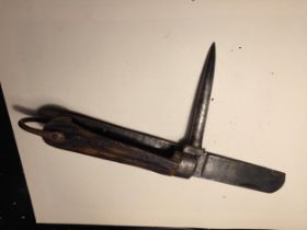 A JOSEPH ALLEN AND SON KNIFE