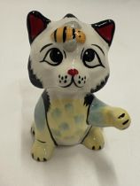 A LORNA BAILEY HAND PAINTED AND SIGNED CAT WITH A BEE