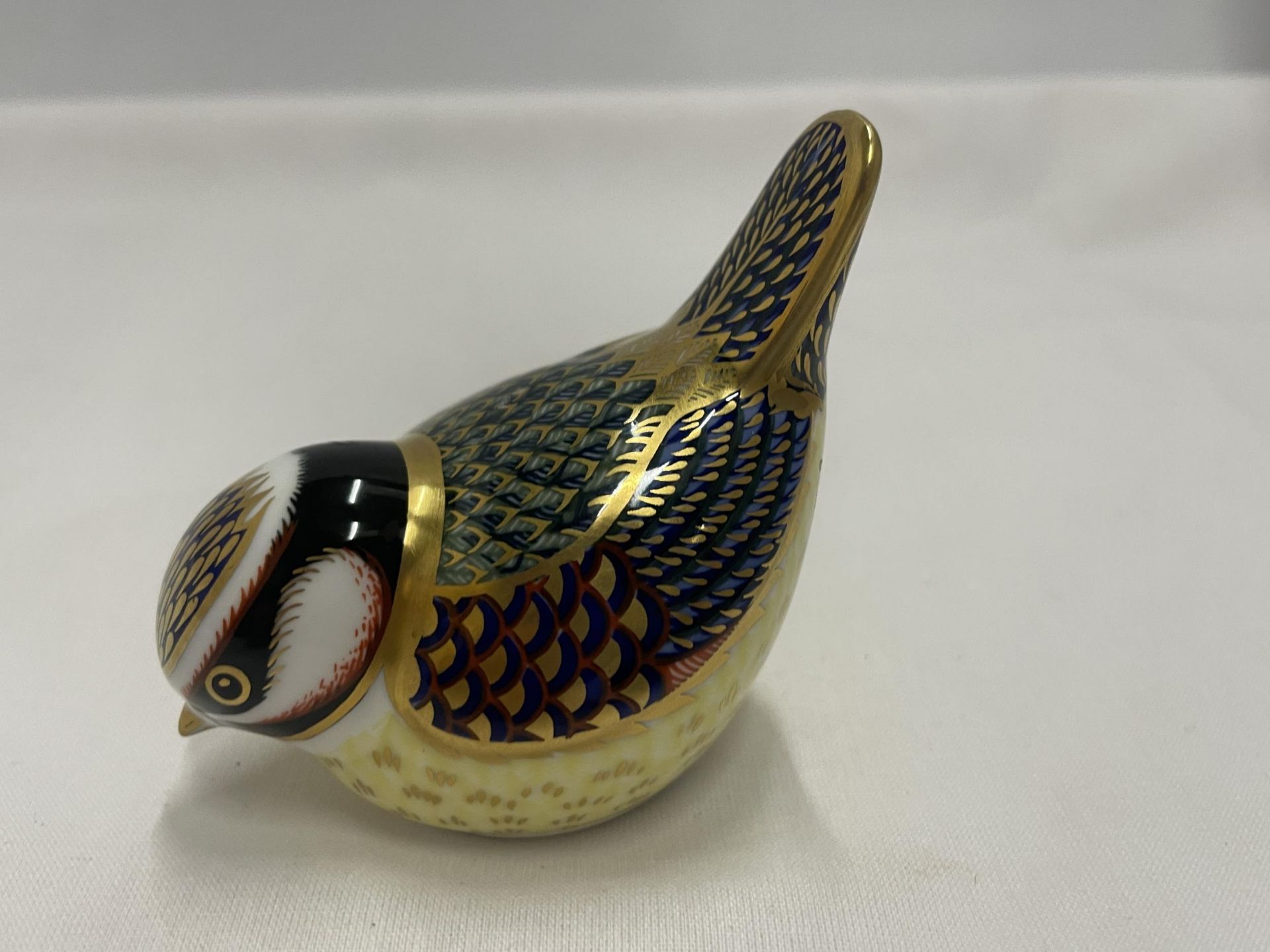 A ROYAL CROWN DERBY BLUE TIT