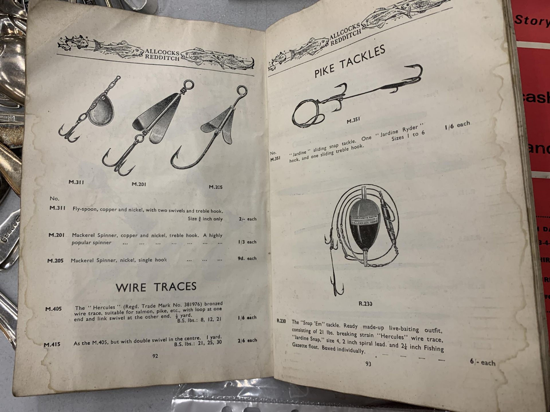 AN ALCOCK'S 1930'S ANGLERS GUIDE - Image 4 of 4