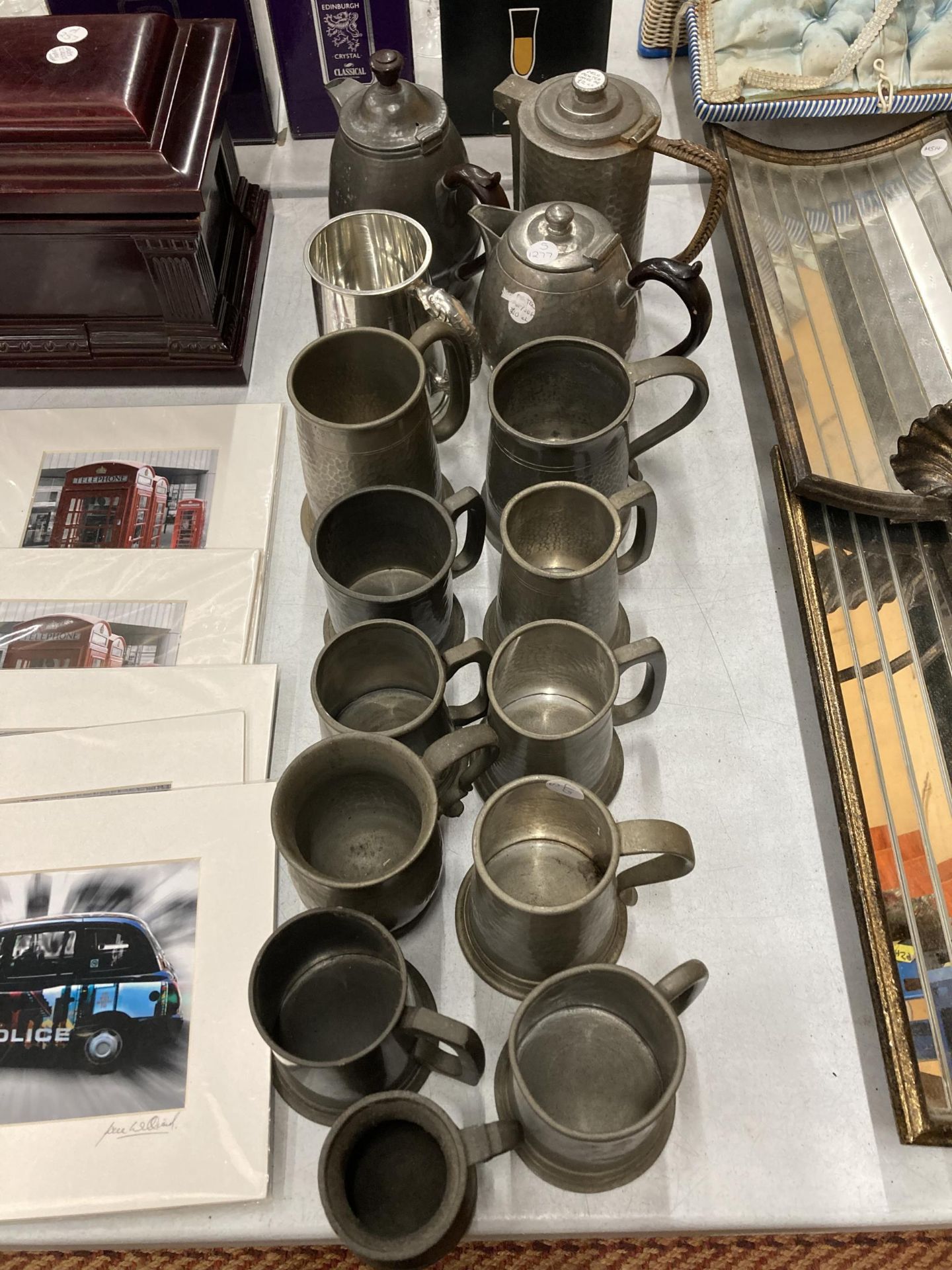 A COLLECTION OF VINTAGE PEWTER TANKARD AND COFFEE POTS