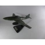 A MODEL OF A WORLD WAR II MESSERSCHMIDT ME 262, WIDTH 42CM