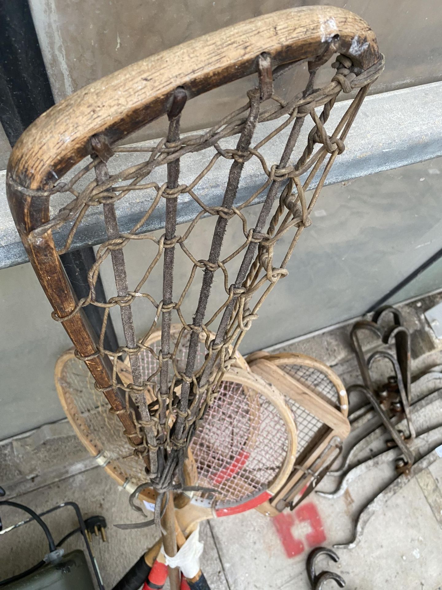 FOUR VINTAGE WOODEN TENNIS RACKETS AND A LACROSS RACKET - Image 3 of 3