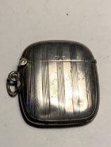 A HALLMARKED BIRMINGHAM SILVER VESTA CASE