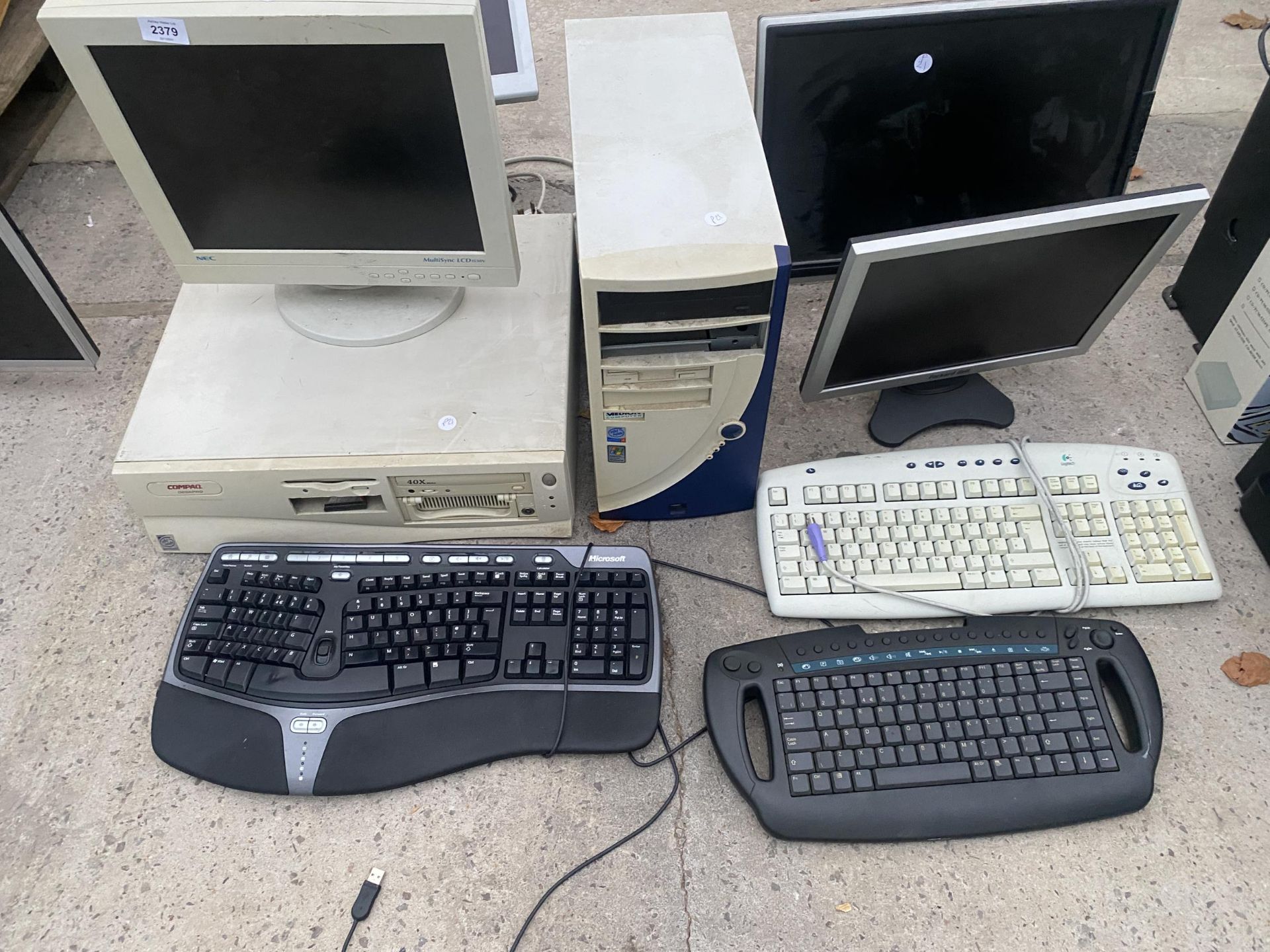 AN ASSORTMENT OF COMPUTER ITEMS TO INCLUDE MONITORS, KEYBOARDS AND TOWERS ETC - Image 3 of 3