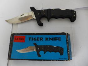 A BOXED LA-VINCI TIGER KNIFE, 9CM BLADE, LENGTH 22CM