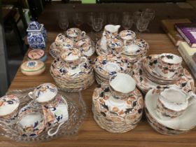 A LARGE W&B IMARI VINTAGE PART TEA SERVICE, GLASSES ETC