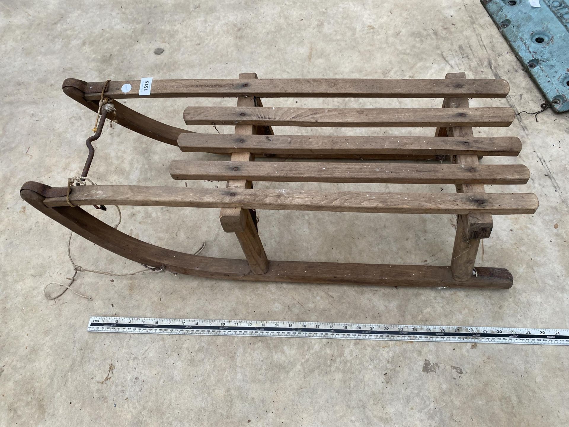 A VINTAGE WOODEN CHILDS SLEDGE - Image 2 of 2