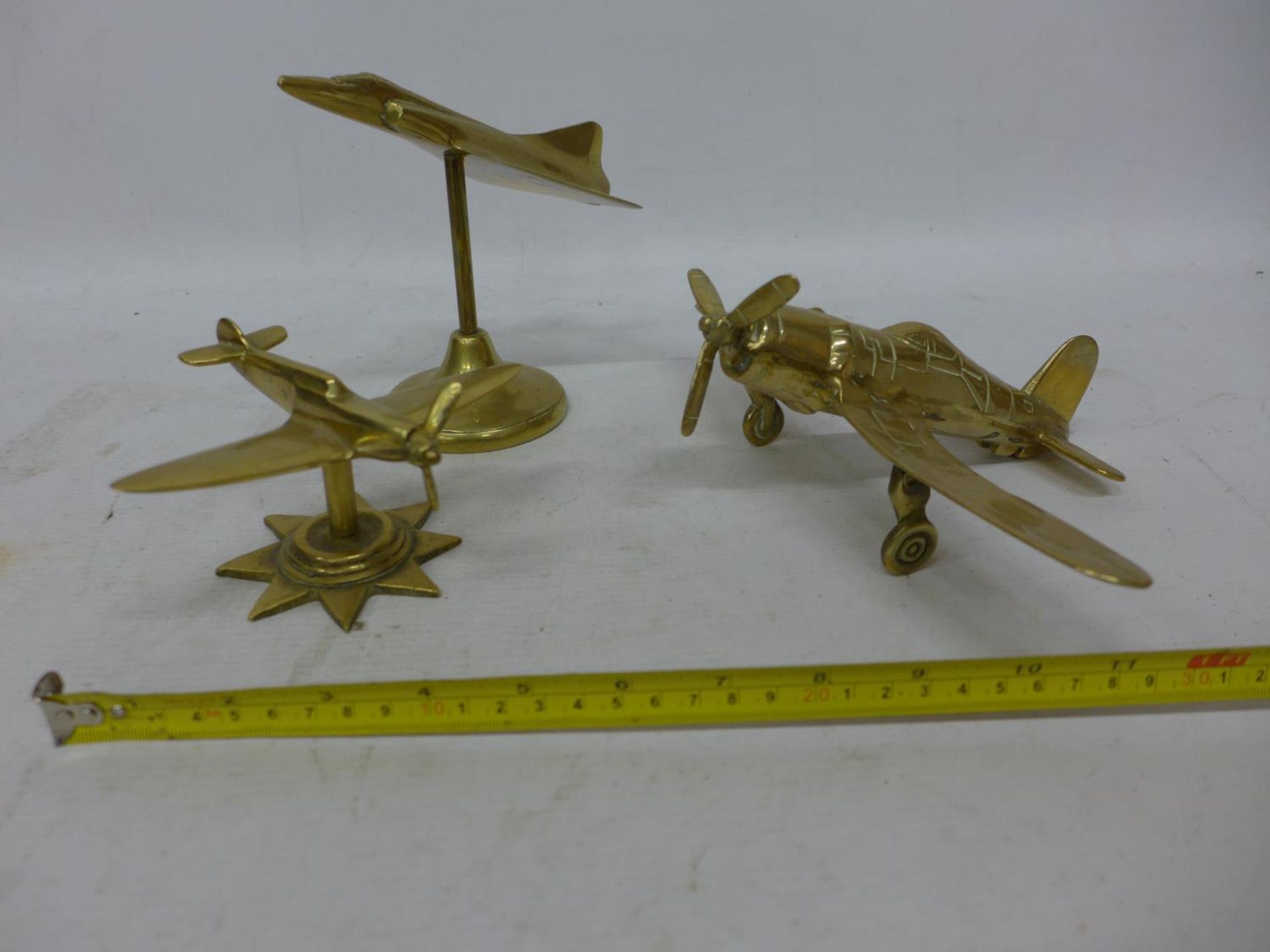 THREE BRASS MODELS OF MILITARY AIRCRAFT - Bild 2 aus 3