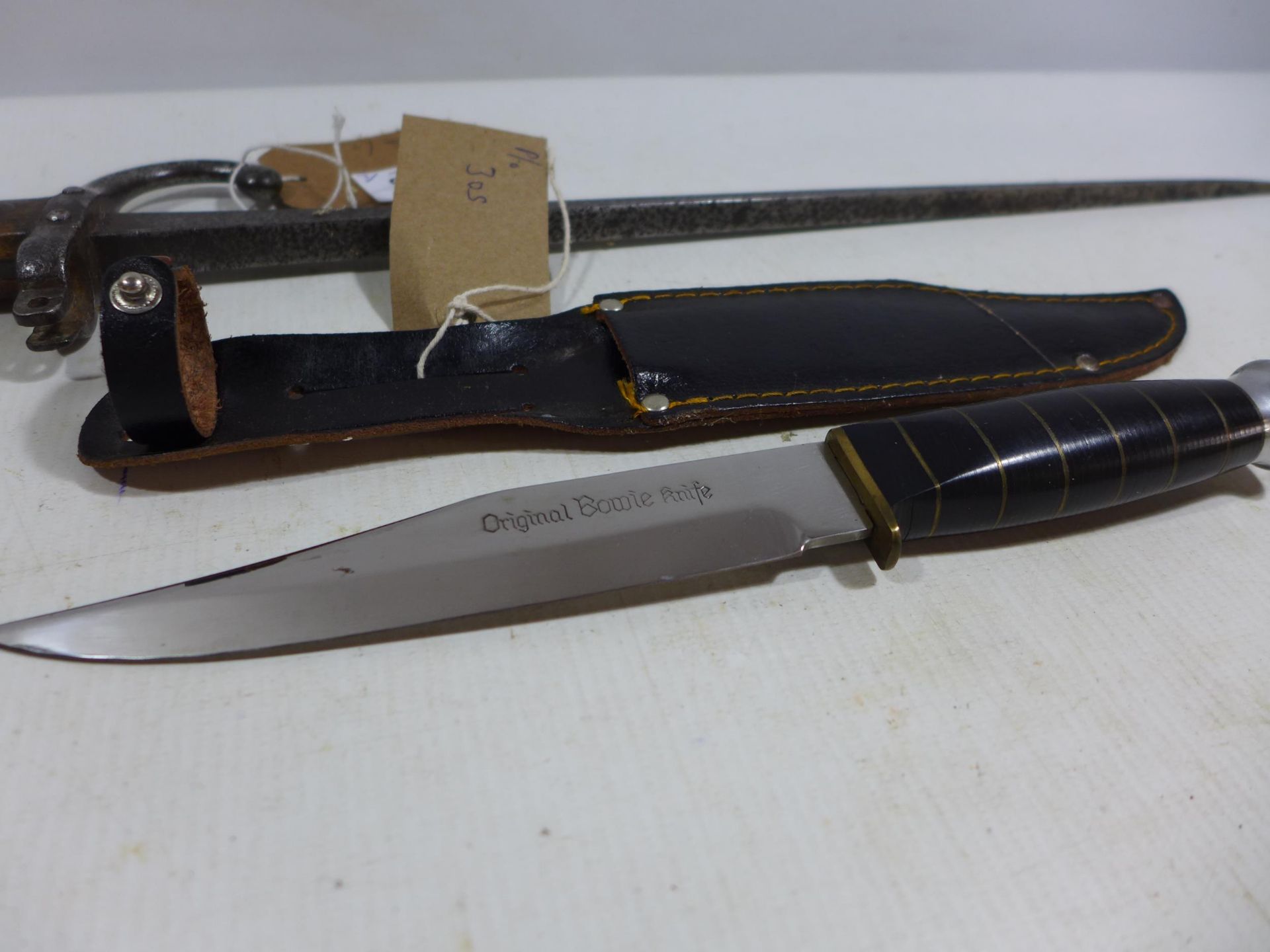 A FRENCH GRAS BAYONET CIRCA 1870, 40.5CM BLADE, KNIFE AND LEATHER SCABBARD BOWIE BLADE (2) - Image 2 of 5