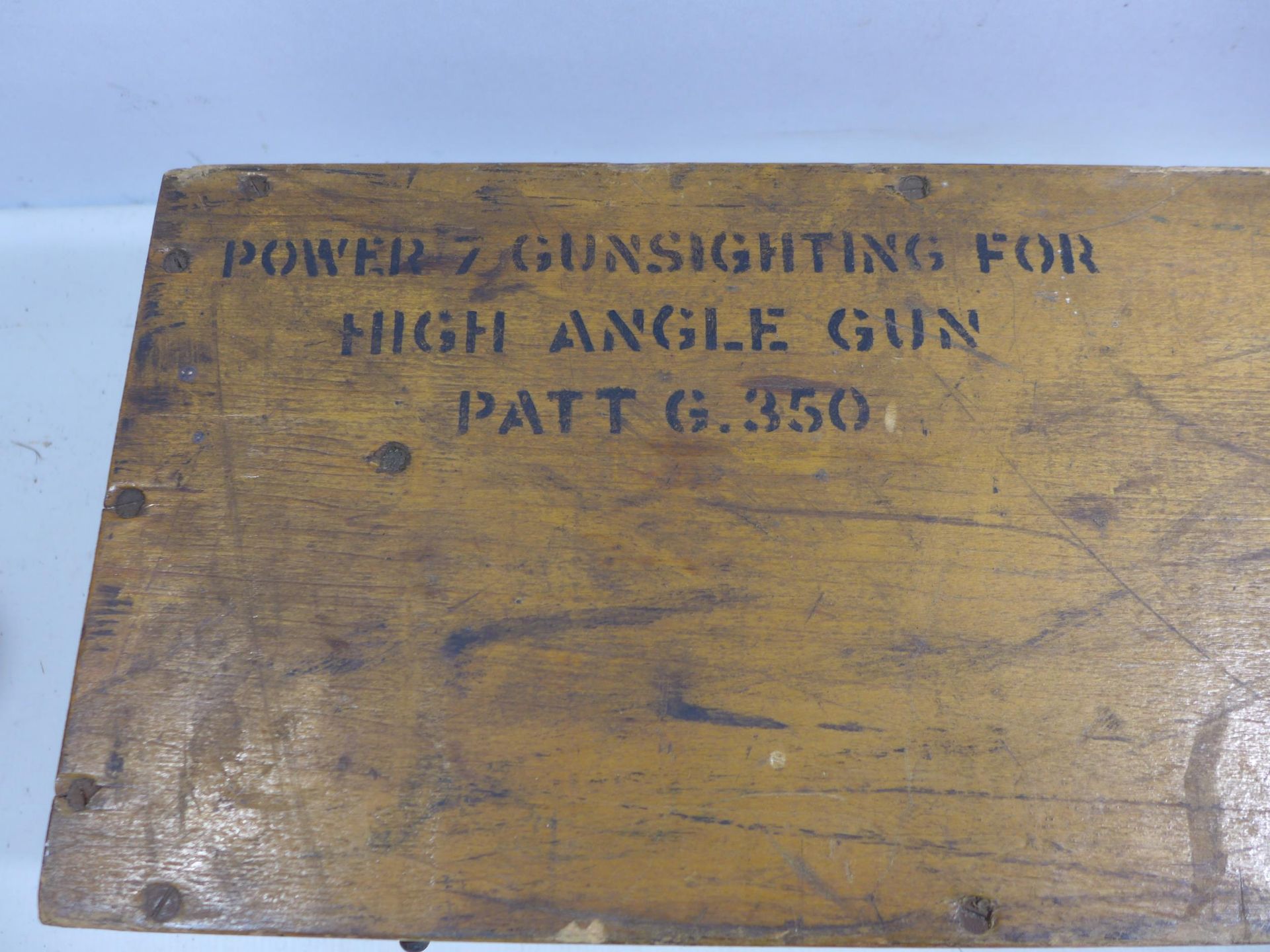 A BOXED W.OTTWAY AND A POWER SEVEN GUNSIGHT FOR HIGH ANGLE GUN, PATT G.350 DATED 1944, LENGTH 62CM - Image 6 of 6