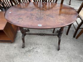 A VICTORIAN WALNUT AND INLAID OCCASIONAL TABLE ON TURNED LEGS AND STRETCHER, 36 X 21"