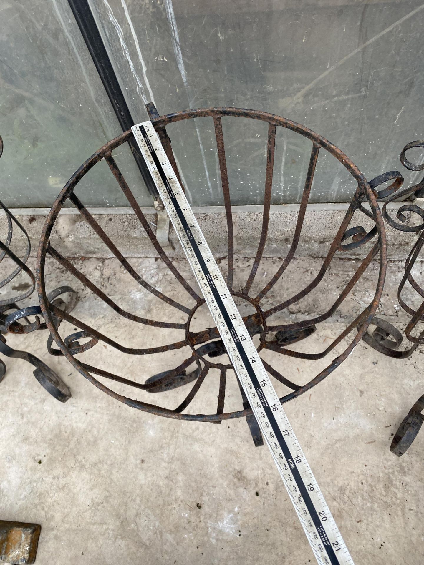 A PAIR OF VINTAGE METAL PLANTDERS ON TRIPOD BASES(H:67CM) - Image 2 of 3