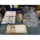 A MIXED LOT TO INCLUDE CUT GLASS VASES, BOXED EPNS CUTLERY SET, FISH SERVER SET