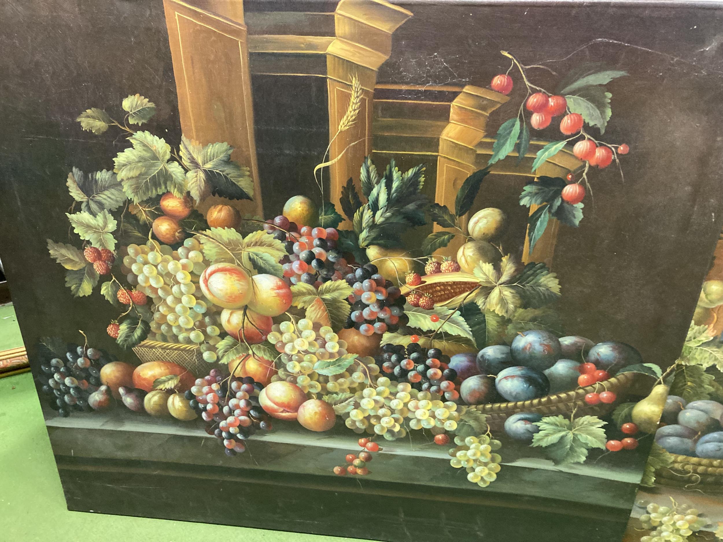 A PAIR OF LATE 20TH CENTURY OILS ON CANVAS, PAINTINGS OF FRUIT, 76 X 102CM - Image 2 of 3