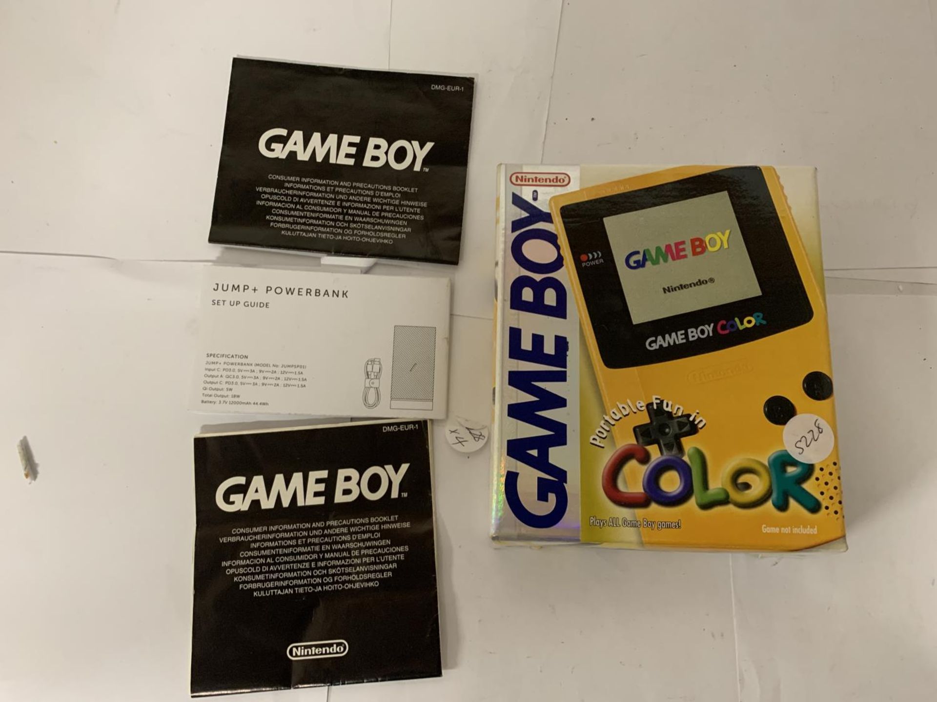 A BOXED GAMEBOY COLOR PORTABLE HANDHELD