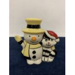 A LORNA BAILEY HAND PAINTED AND SIGNED SNOWMAN CAT