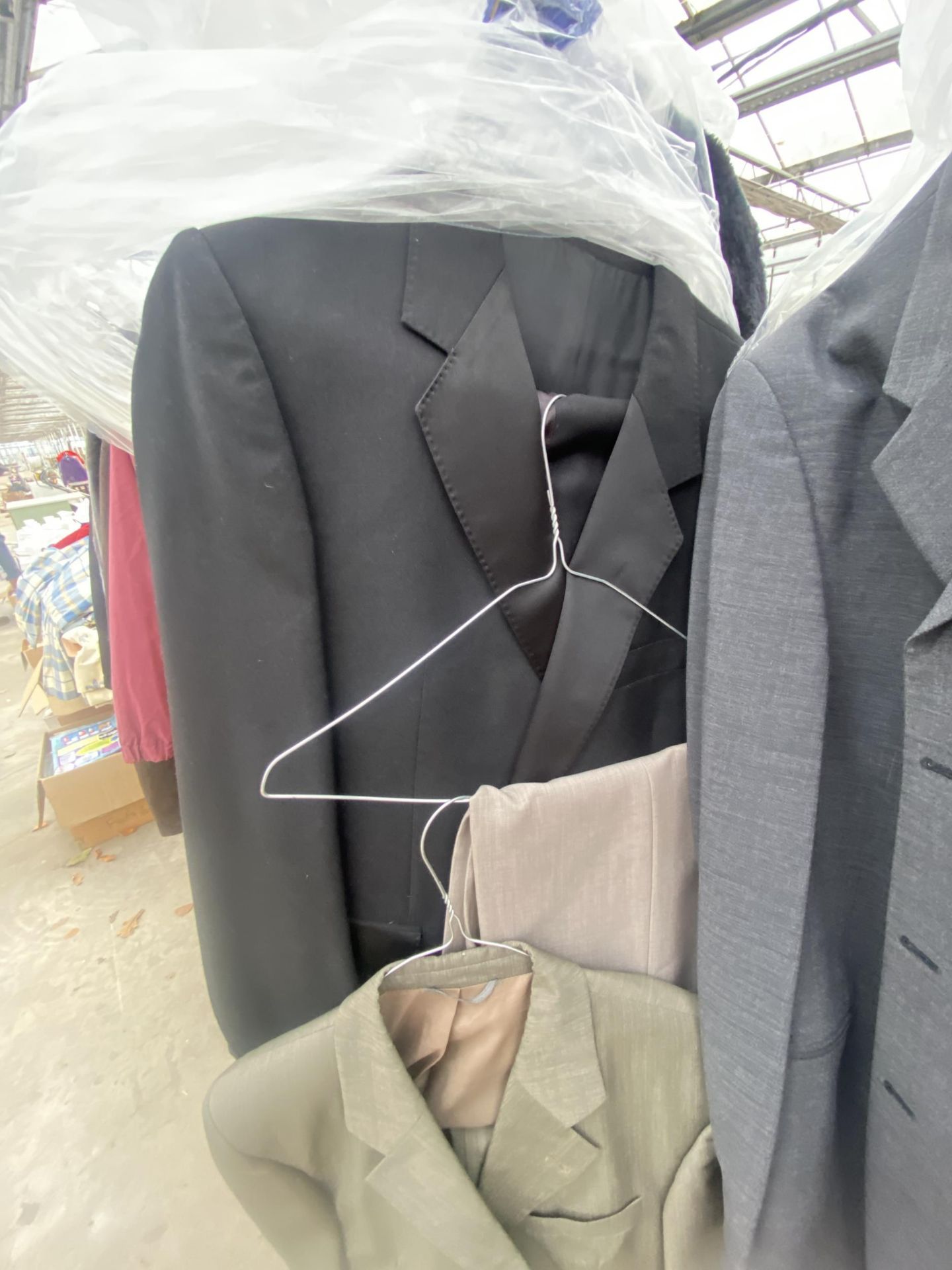THREE GENTS SUITS - Image 3 of 4