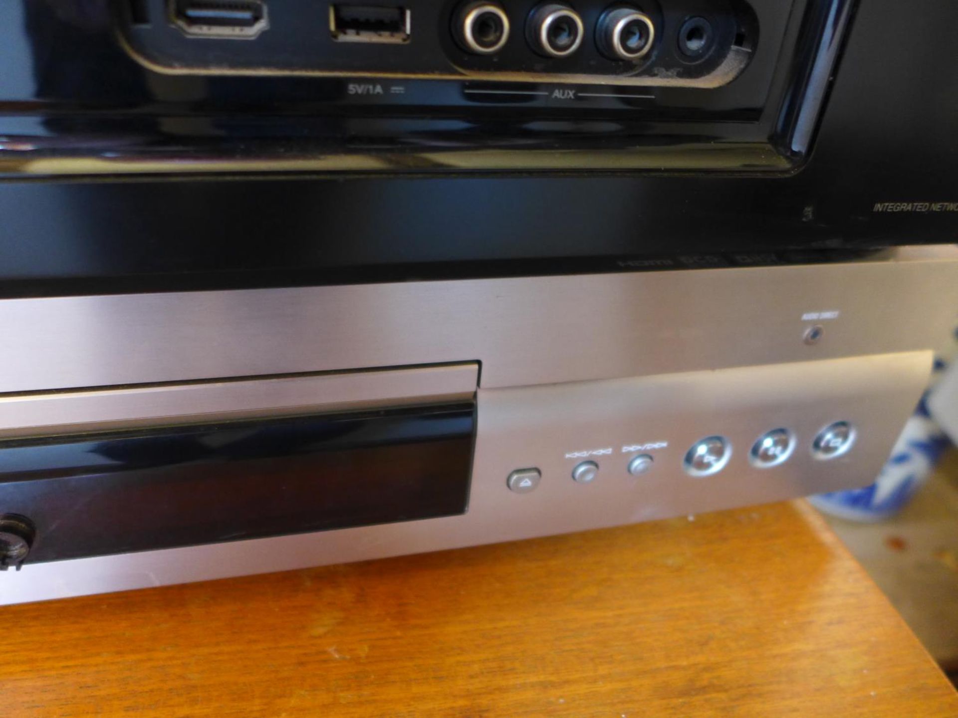 A DENON AVR - 2313 RECEIVER, POWER CABLE AND REMOTE CONTROL, YAMAHA AUDIO/VIDEO SA - CD PLAYER, - Image 4 of 6