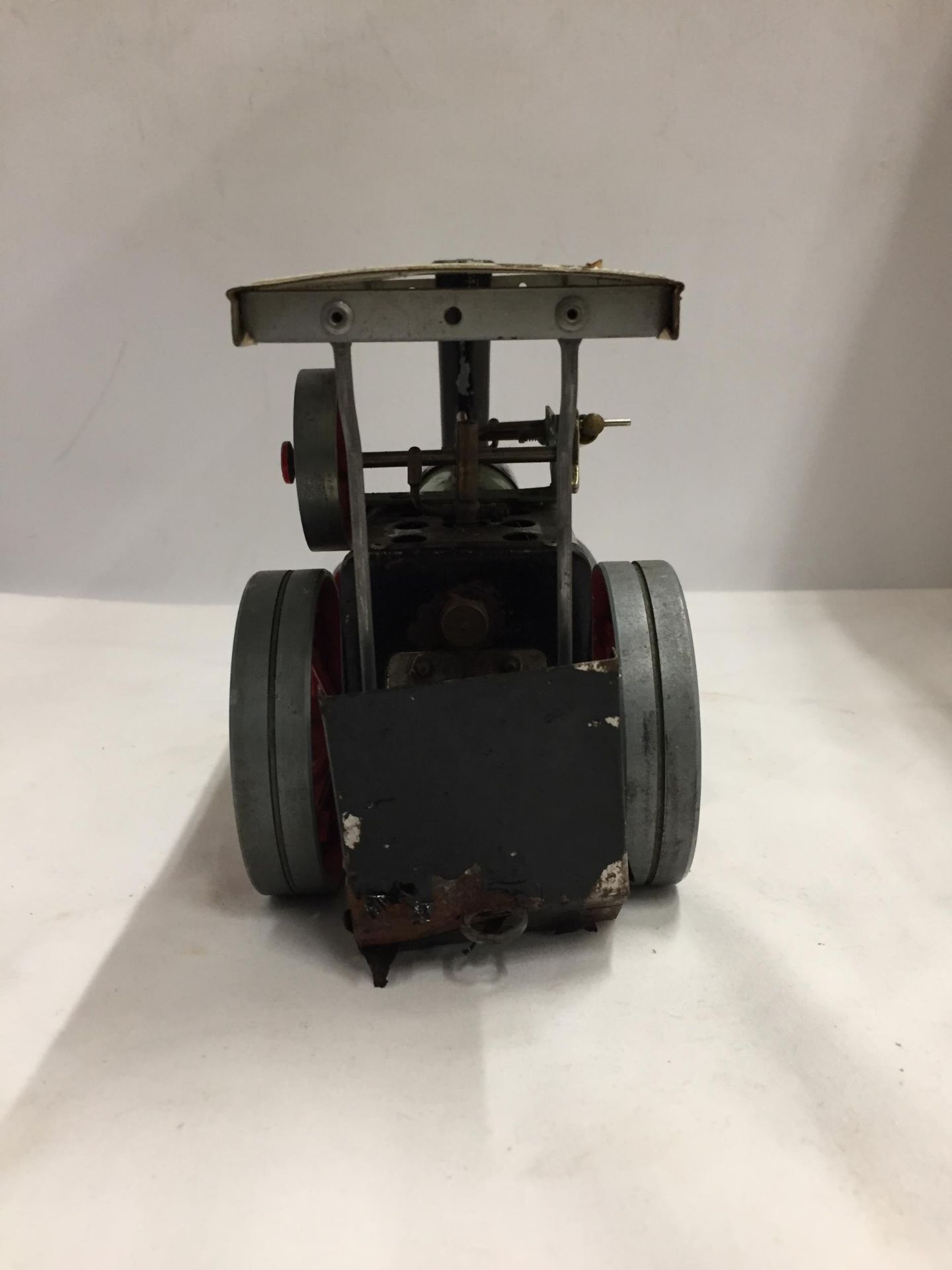 A VINTAGE MAMOD TE1 MODEL STEAM TRACTOR WITH BURNER - Bild 4 aus 4