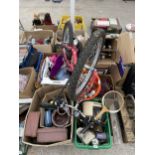 AN ASSORTMENT OF HOUSEHOLD CLEARANCE ITEMS