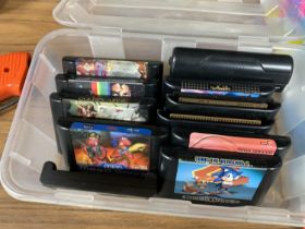 A QUANTITY OF VINTAGE SEGA MEGA DRIVE GAMES TO INCLUDE SONIC THE HEDGHOG, SONIC & KNUCKLES, WORMS,
