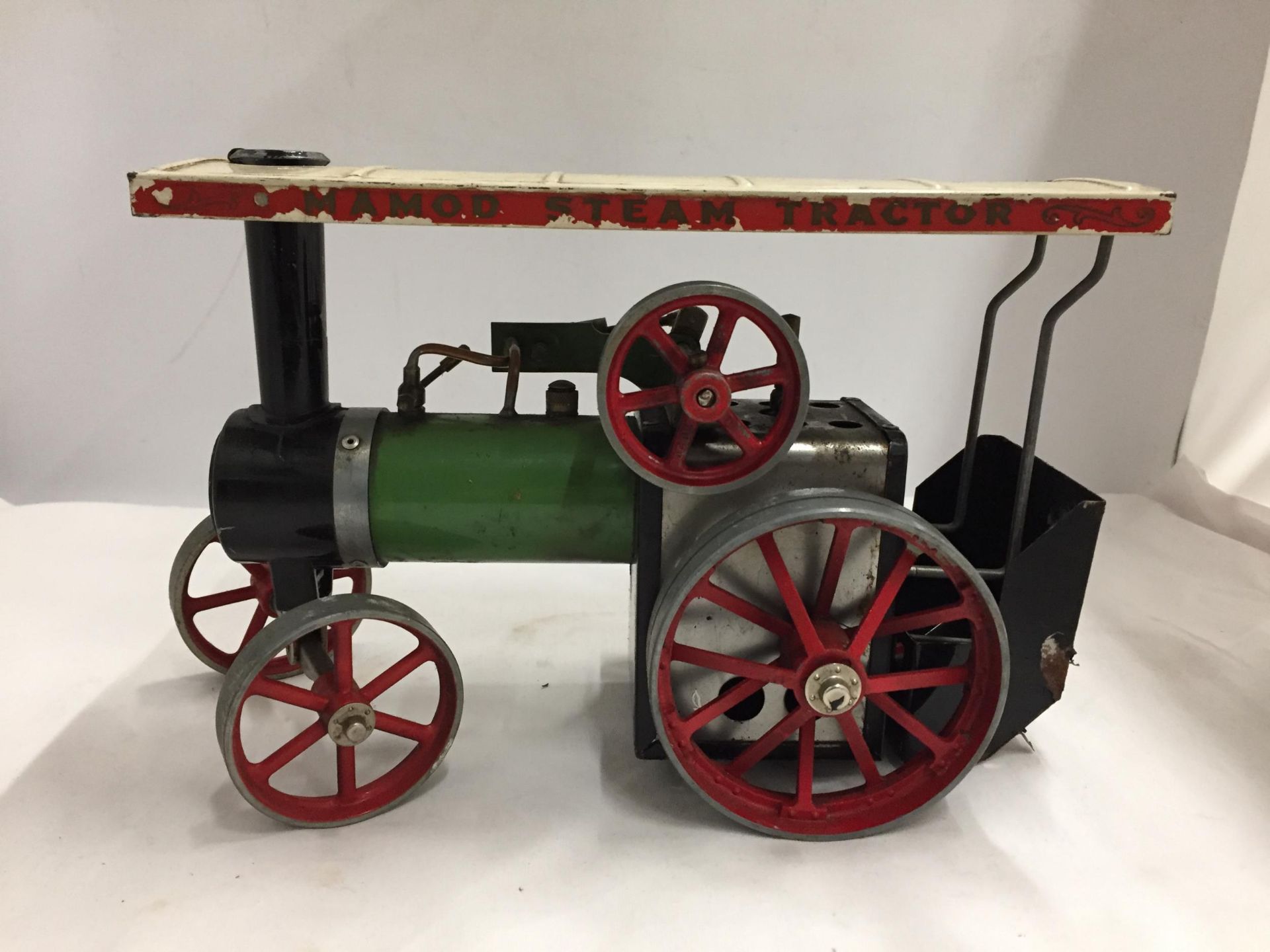 A VINTAGE MAMOD TE1 MODEL STEAM TRACTOR WITH BURNER - Image 3 of 4