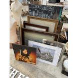 AN ASSORTMENT OF FRAMED PRINTS AND PICTURES