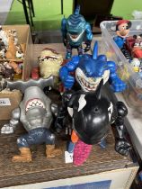 A COLLECTION OF VINTAGE MATTEL ACTION FIGURES 'STREET SHARKS' TO INCLUDE 'JAB HAMMERHEAD. ETC - 5 IN