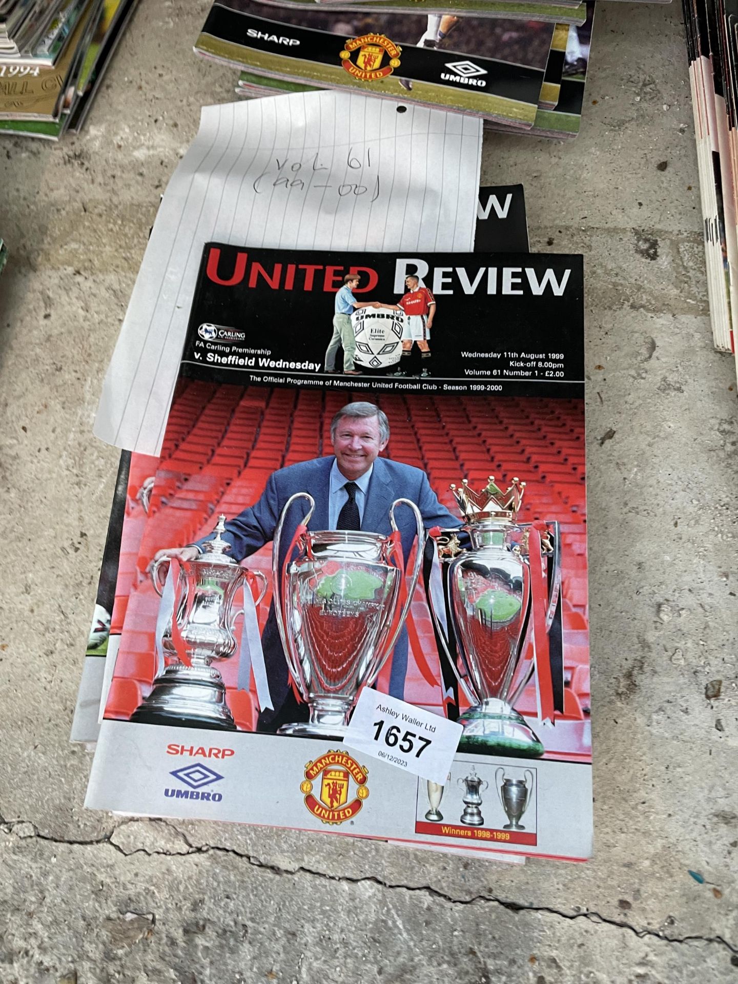 A PART COMPLETE SET OF MANCHESTER UNITED PROGRAMMES FROM THE 1999-2000 SEASON