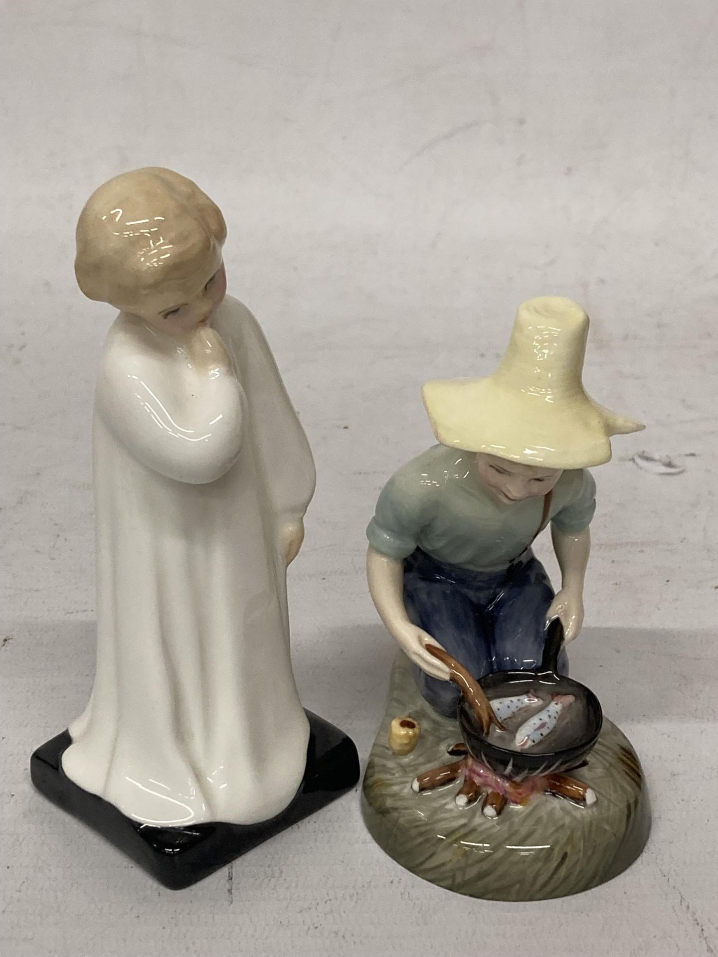 TWO ROYAL DOULTON FIGURES "RIVER BOY" HN 2128 AND"DARLING" HN 1985 - Image 2 of 4