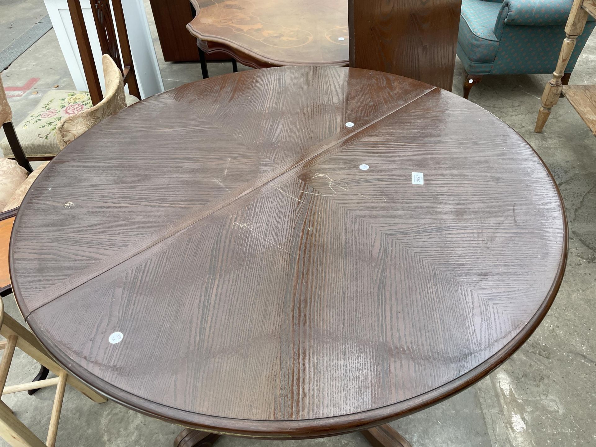 AN OAK 42" DIAMETER PEDESTAL DINING TABLE (LEAF 18") - Image 3 of 3