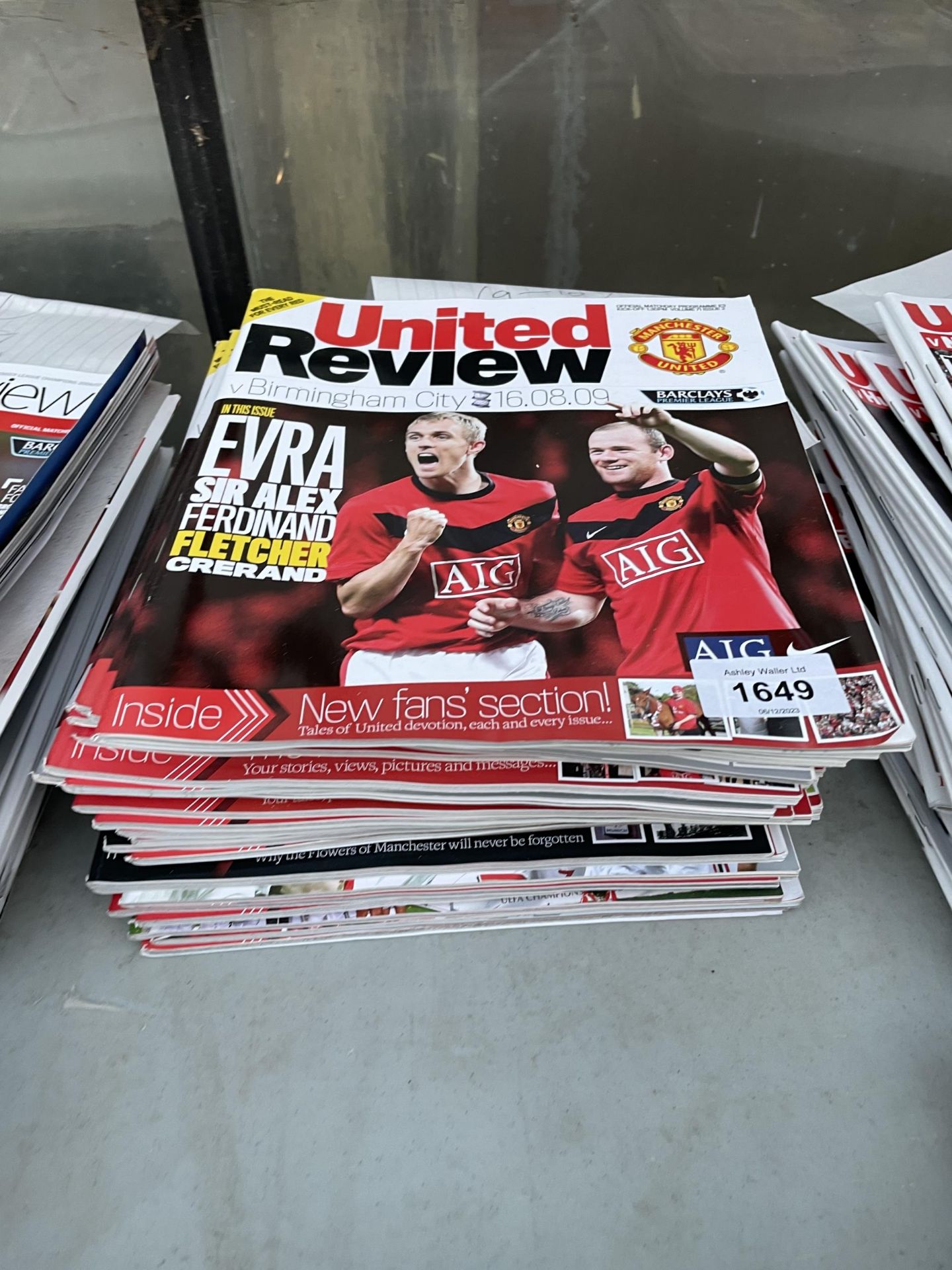 A BELIEVED COMPLETE SET OF MANCHESTER UNITED PROGRAMMES FROM THE 2009-2010 SEASON