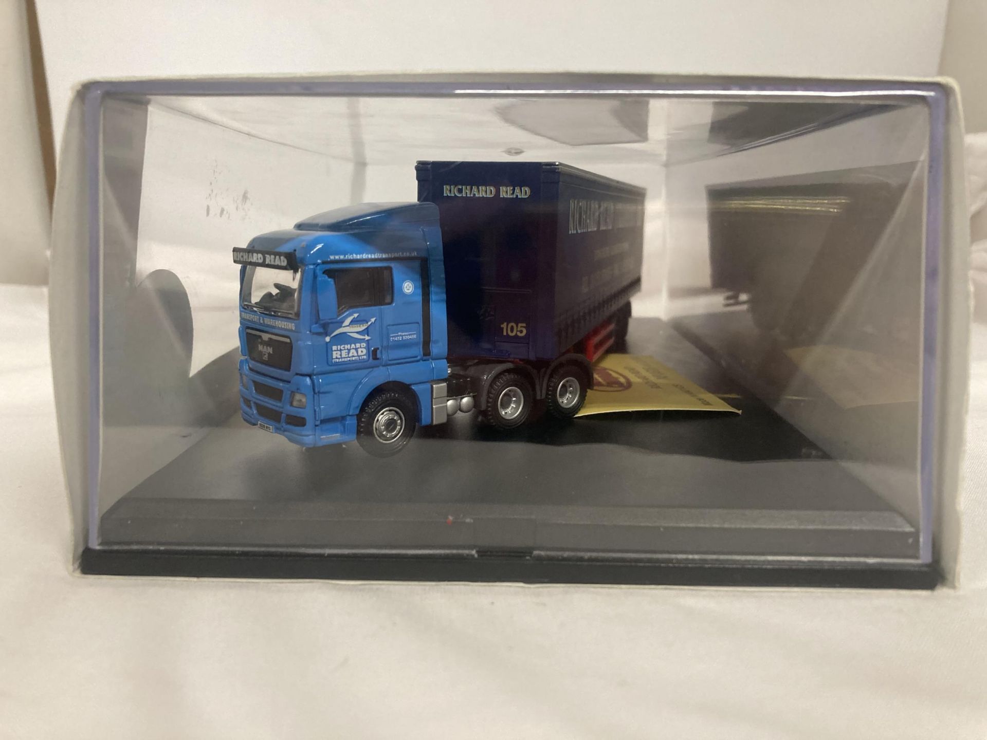 TWO OXFORD DIECAST MODELS - SET NO. 27 - CO-OP VANS, RICHARD READ LORRY - Image 2 of 3