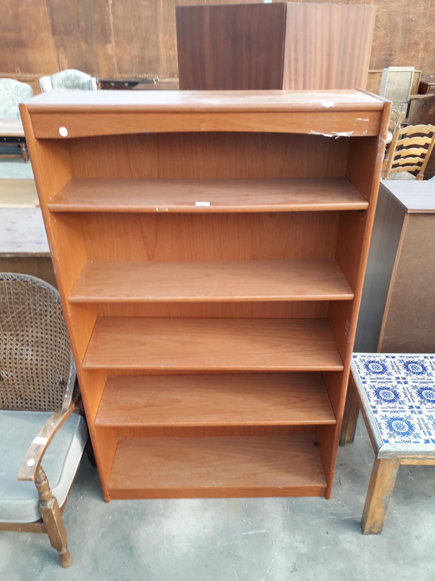 A MODERN TEAK FIVE TIER OPEN BOOKCASE, 35" WIDE