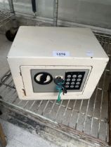 A SMALL DIGITAL KEYPAD SAFE WITH KEY