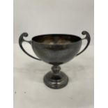 A HALLMARKED BIRMINGHAM SILVER TROPHY ENGRAVED FROM 1930 GROSS WEIGHT 273 GRAMS