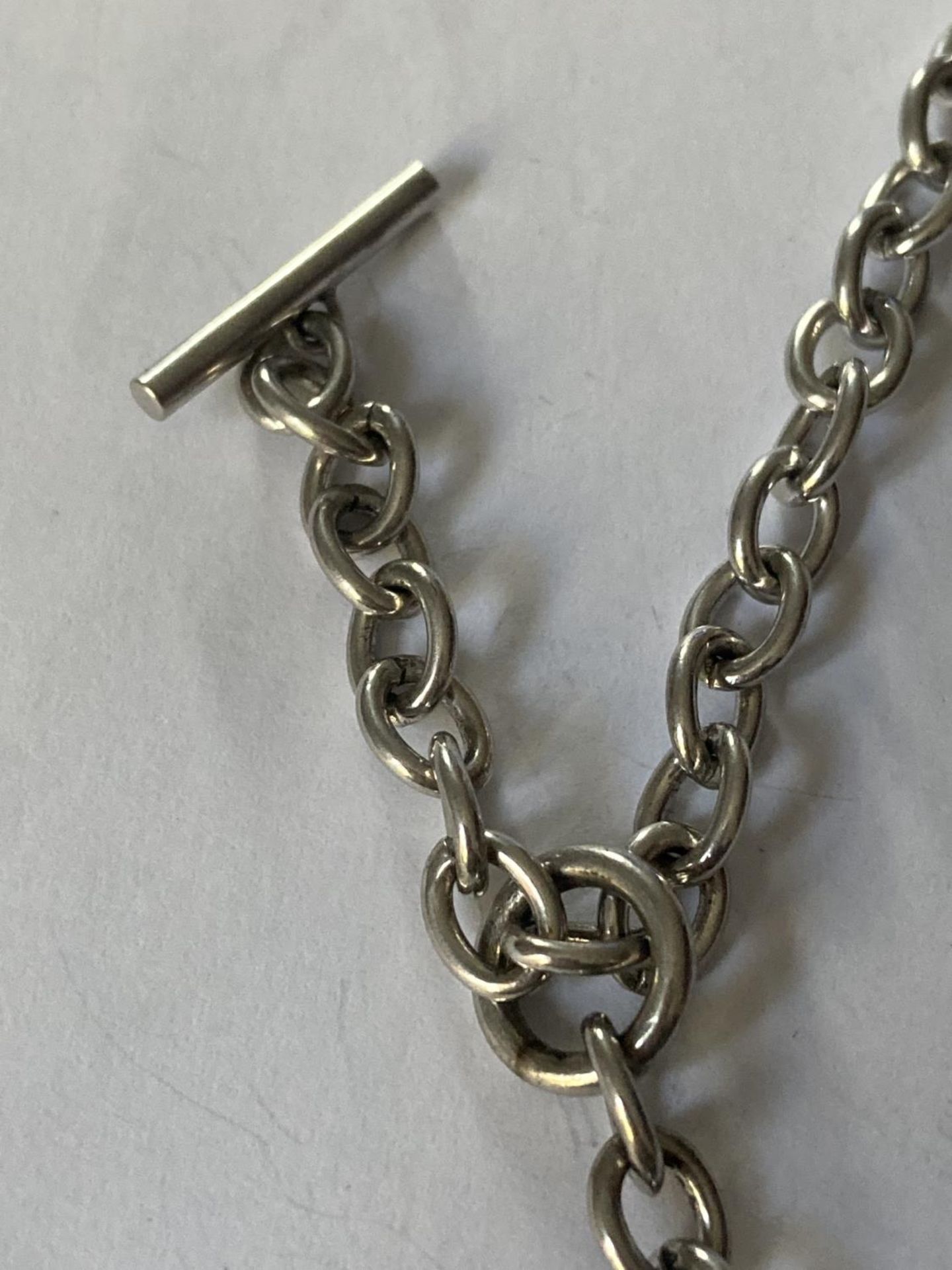 A SILVER HOT DIAMOND T-BAR NECK CHAIN - Image 3 of 3