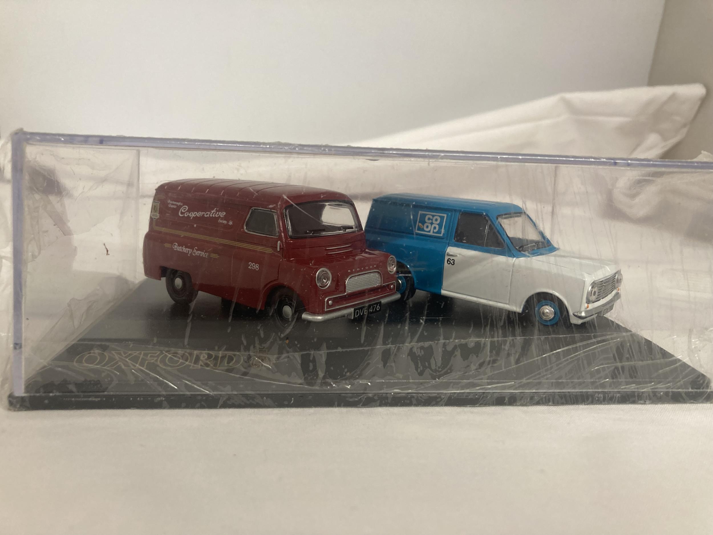 TWO OXFORD DIECAST MODELS - SET NO. 27 - CO-OP VANS, RICHARD READ LORRY - Image 3 of 3