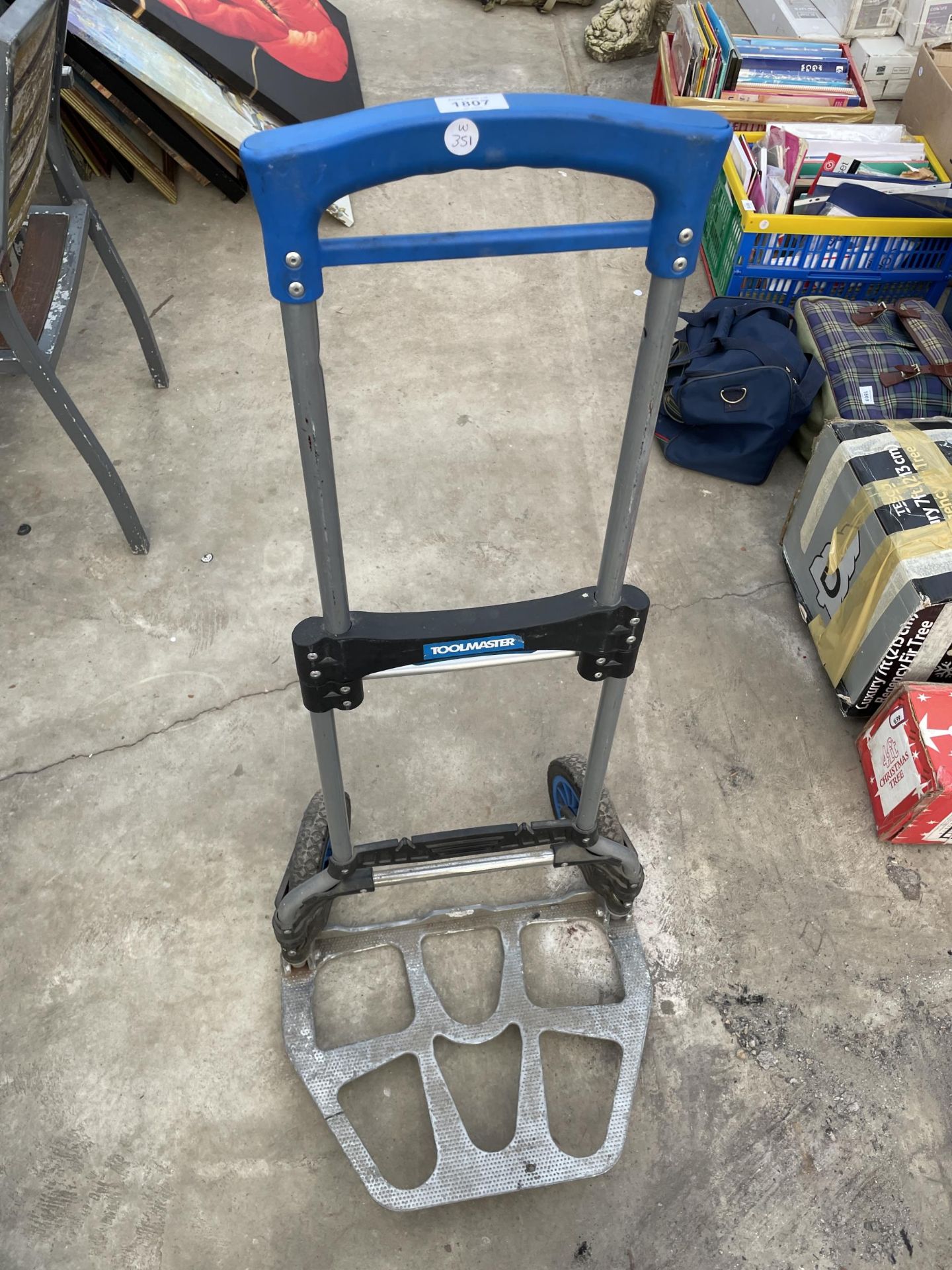 A TOOLMASTER FOLDING SACK TRUCK - Image 2 of 2