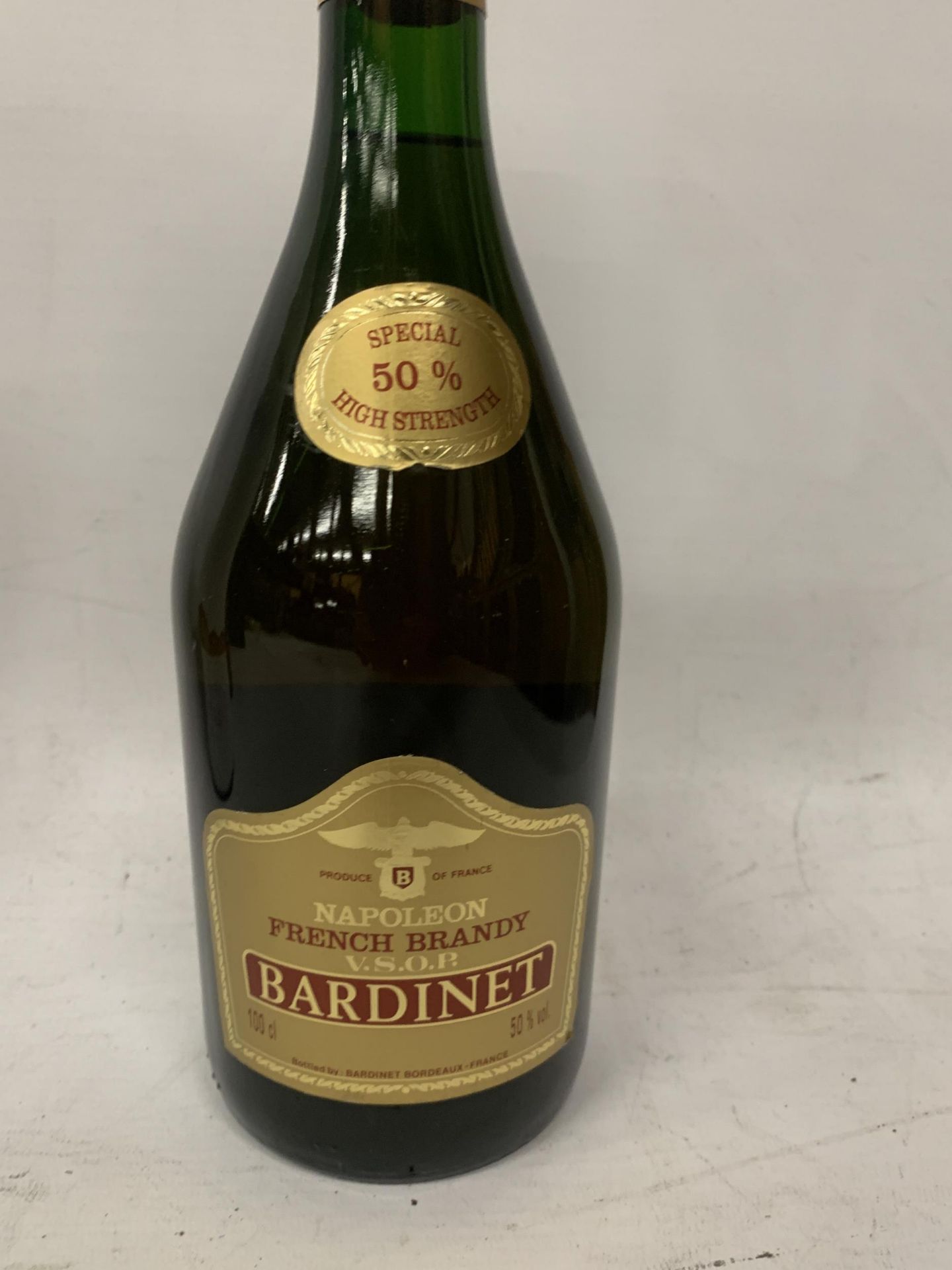 A 1L BARDINET V.S.O.P SPECIAL 50% HIGH STRENGTH NAPOLEON FRENCH BRANDY - Bild 2 aus 3