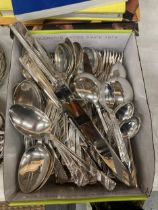 A QUANTITY OF FLATWARE TO INCLUDE A CARVING SET AND SHARPENING STEEL