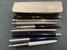 A COLLECTION OF VINTAGE PENS