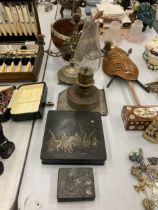 A MIXED VINTAGE LOT TO INCLUDE PEWTER DRAGON BOX, JAPANESE LACQUERED BOX, SILVER PLATED
