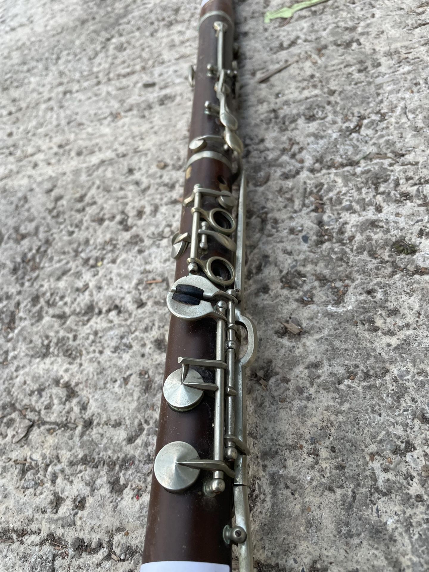 A VINTAGE CLARINET - Image 3 of 4