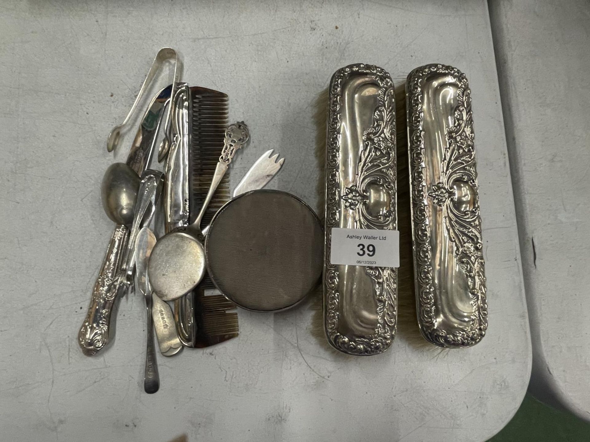 VARIOUS SILVER ITEMS TO INCLUDE TWO BRUSHES A PIN CUSHION AND SEVERAL ITEMS OF FLATWARE ETC