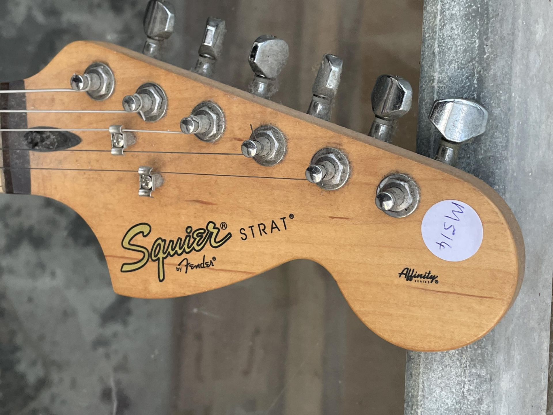 A SQUIRE STRAT FENDER ELECTRIC GUITAR - Image 3 of 3