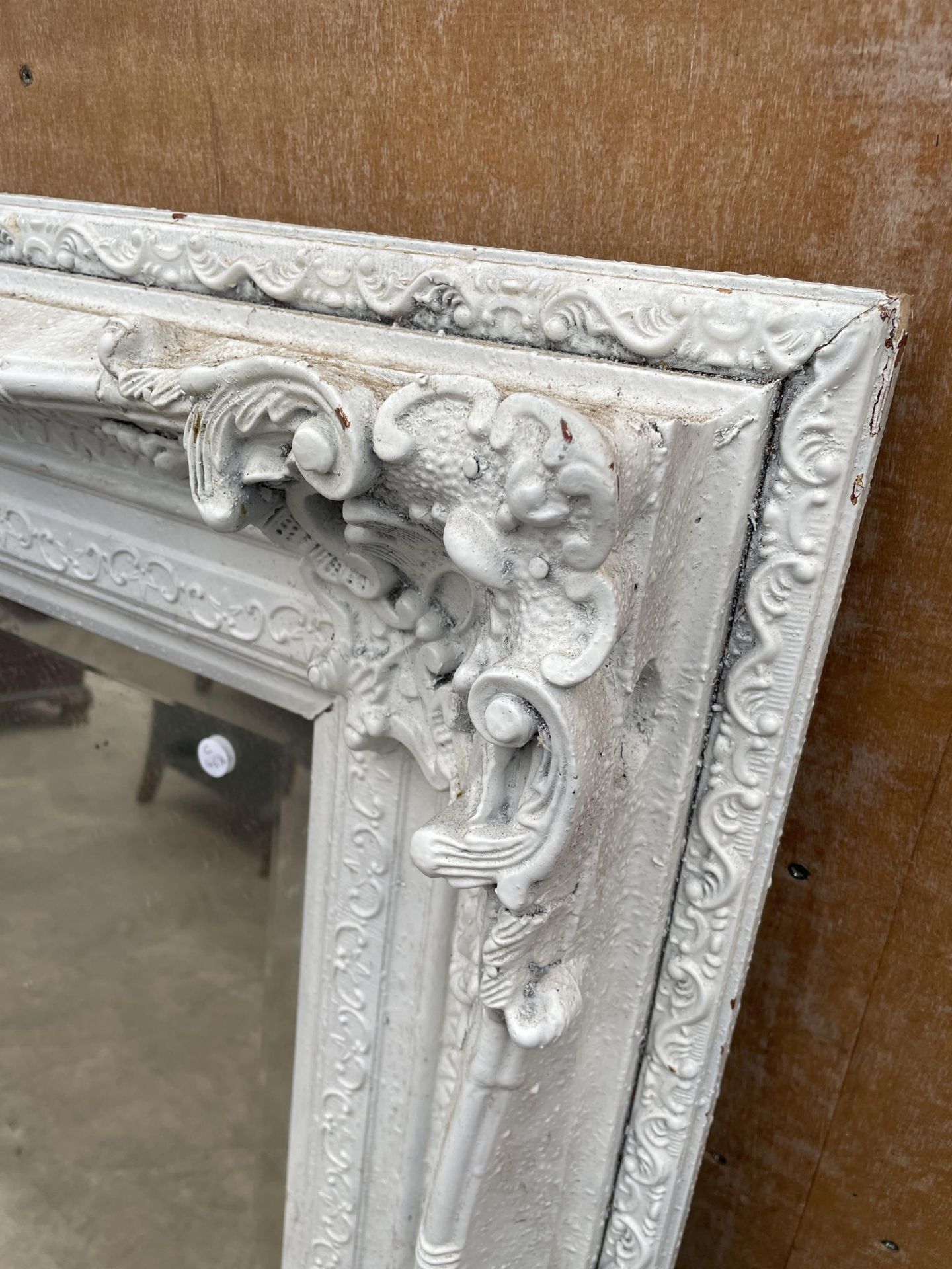 A LARGE WHITE 19TH CENTURY STYLE WALL MIRROR, 61 X 53" - Image 3 of 4
