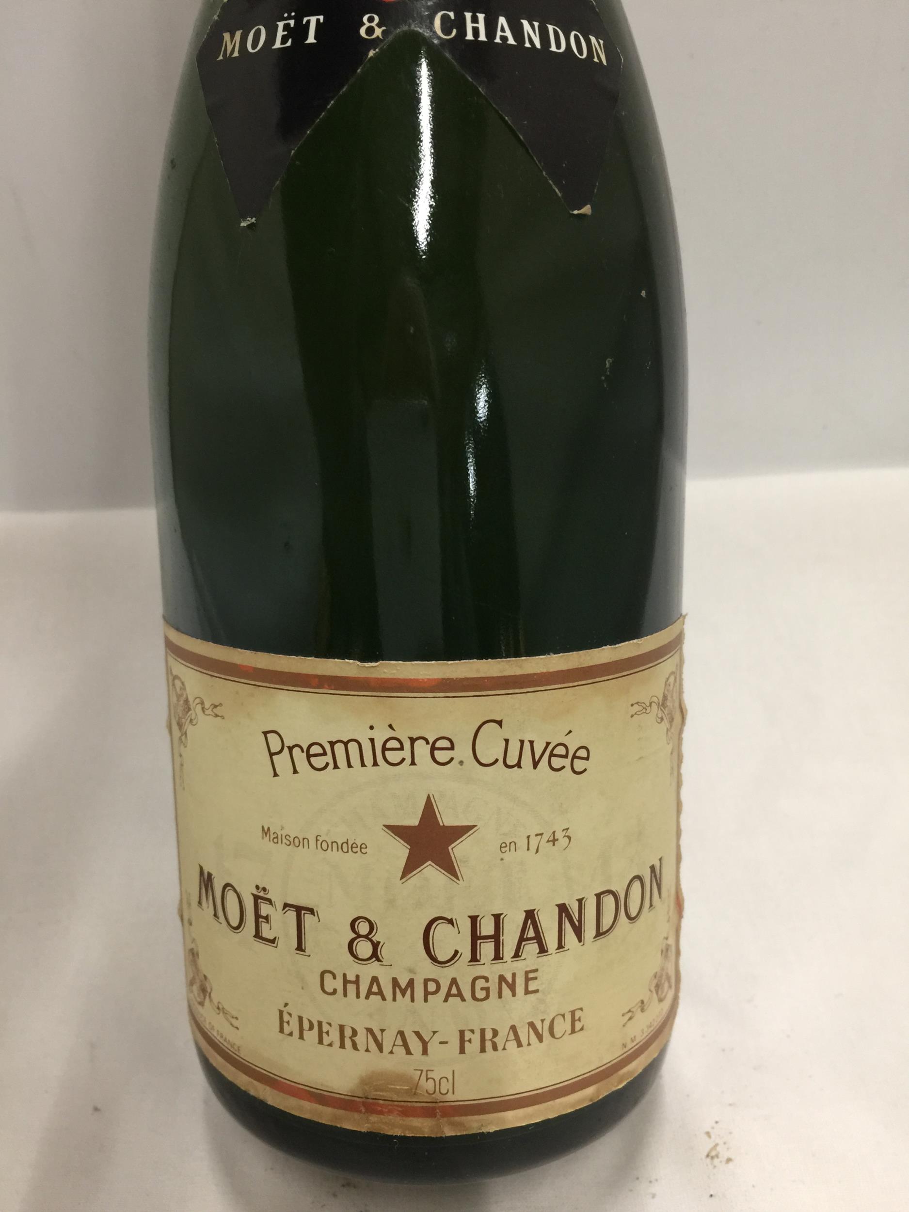 A 75CL BOTTLE - MOET AND CHANDON PREMIERE CUVEE CHAMPAGNE - Image 2 of 2